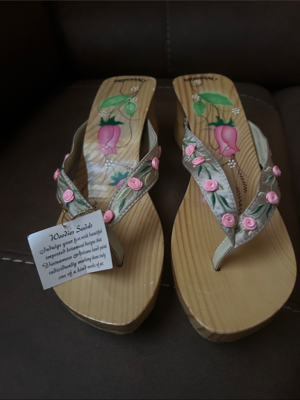Woodies Wooden Thong Sandals Size 8